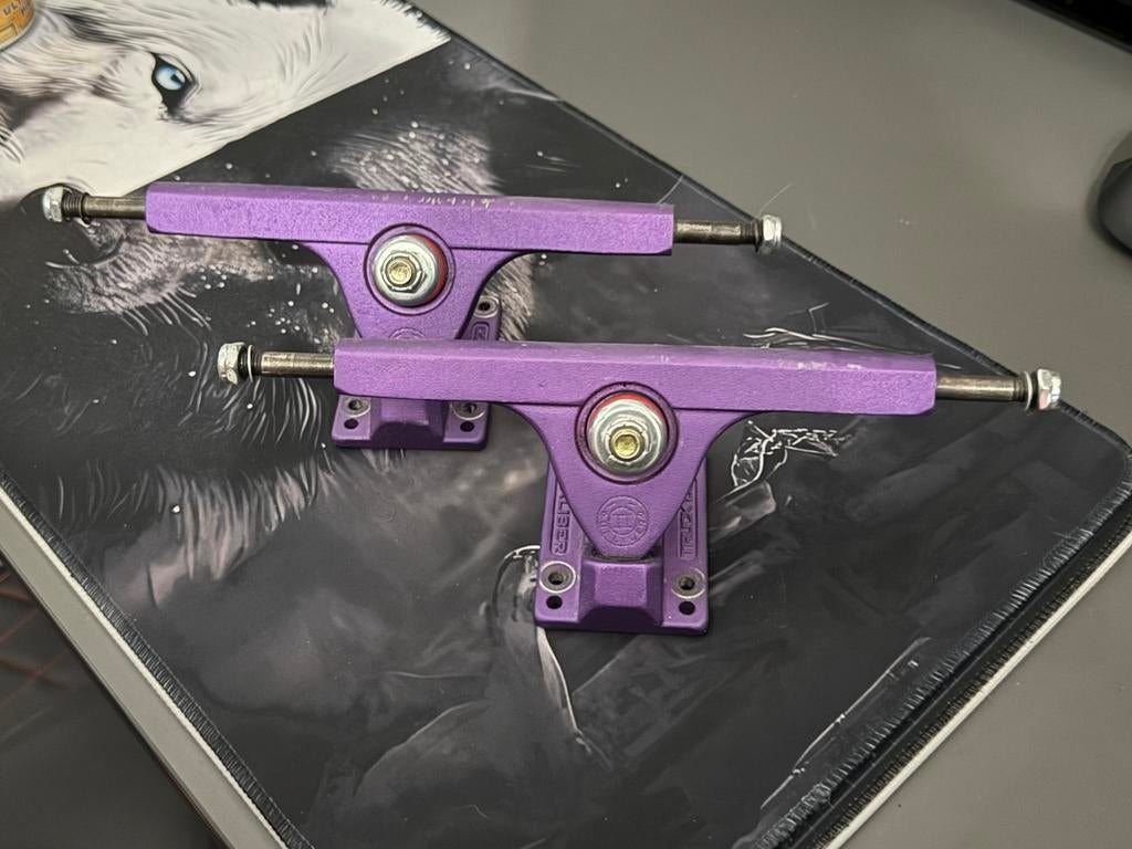 Caliber Truck Paars, Ophalen of Verzenden, Gebruikt, Skateboard, Longboard