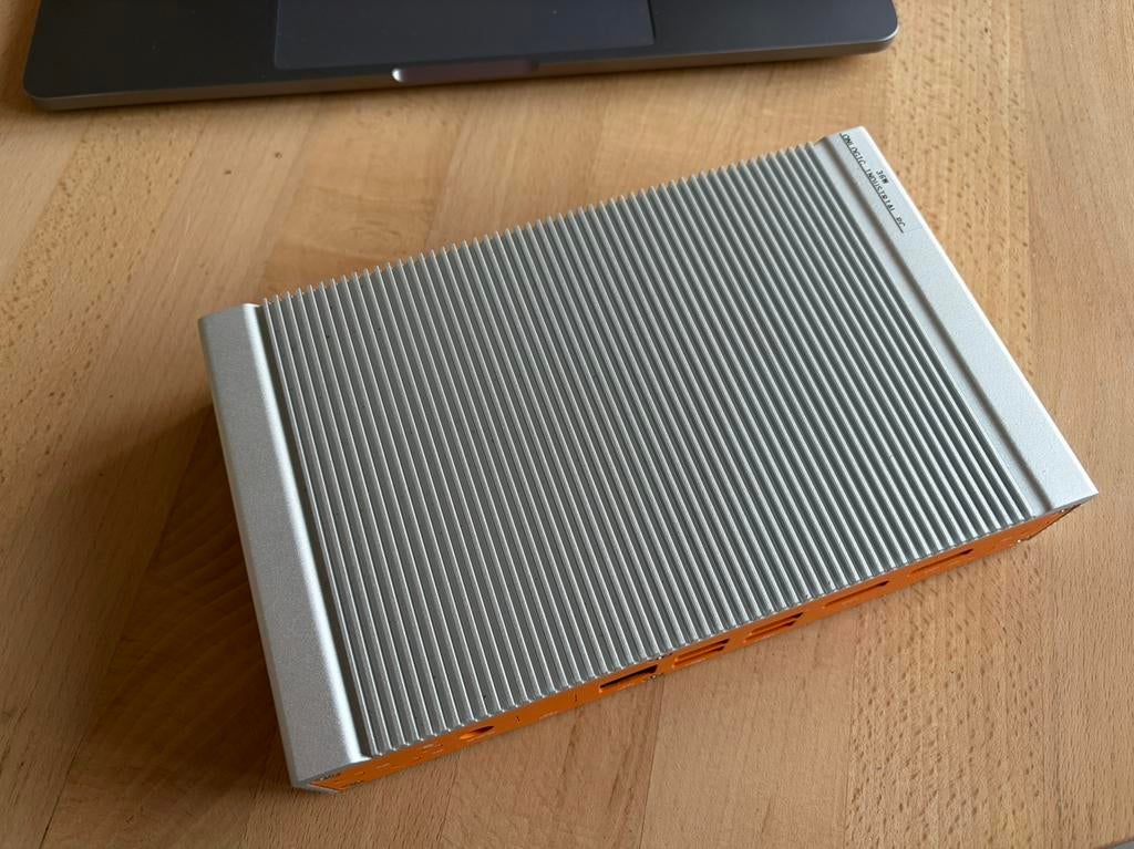 Industriele PC Onlogic ML350G-10 - Fanless - 2GB - 32GB, Computers en Software, Desktop Pc's, Zo goed als nieuw, Minder dan 2 Ghz