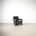 2x Cassina Utrecht Chair type 637 Cactus – Stof, Niet ingevuld, Niet ingevuld, Nieuw, 75 tot 100 cm