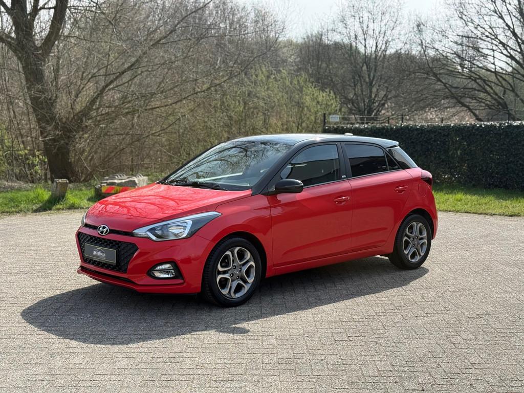 Hyundai I20 1.2i i-Vision CAMERA I PDC I UNIEKE KM I CRUISE, Auto's, Voorwielaandrijving, Gebruikt, Alcantara, Origineel Nederlands