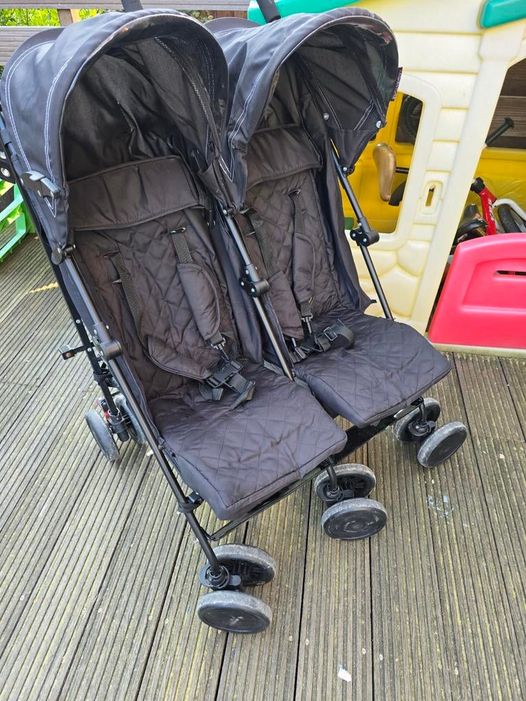 Zwarte Tweeling Kinderwagen, Ophalen