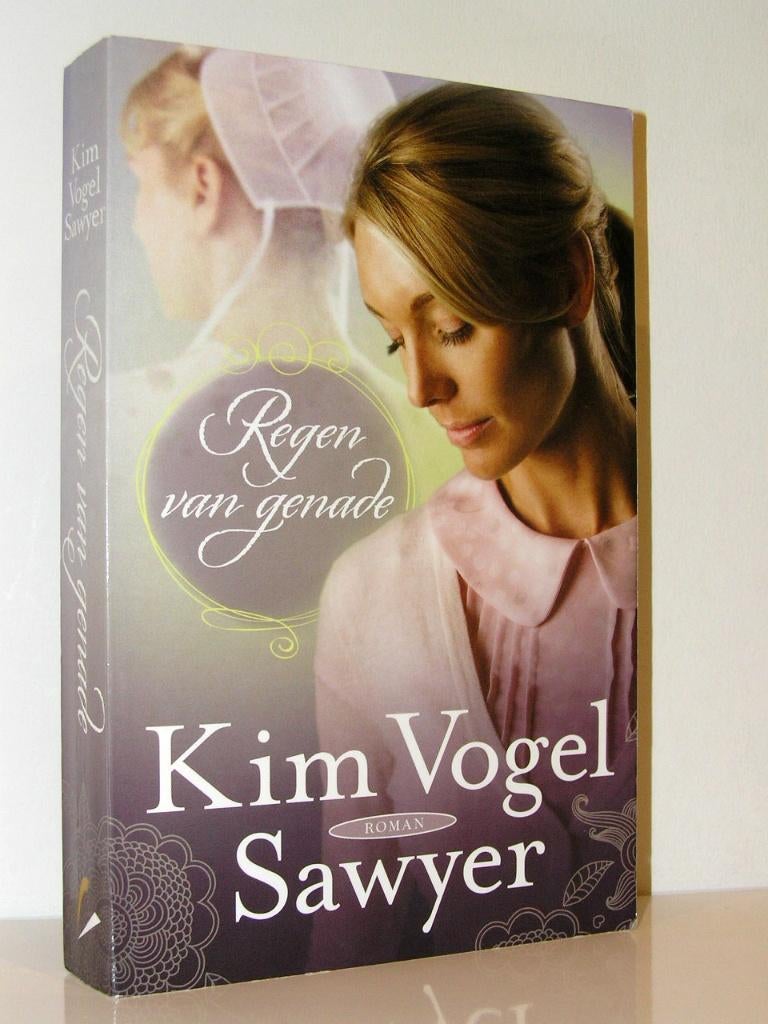 Kim Vogel Sawyer - Regen van genade (christelijke roman), Ophalen of Verzenden, Zo goed als nieuw