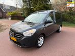 Dacia Dokker 1.2 TCe Lauréate Airco / Cruise Control / NAP, Auto's, Voorwielaandrijving, Euro 5, Gebruikt, 4 cilinders