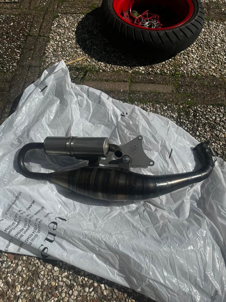 Jollymoto uitlaat minarelli 70cc, Motoren, Ophalen of Verzenden