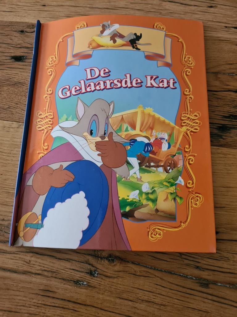 Te koop sprookjesboek " De Gelaarsde Kat"., Boeken, Ophalen of Verzenden, Gelezen