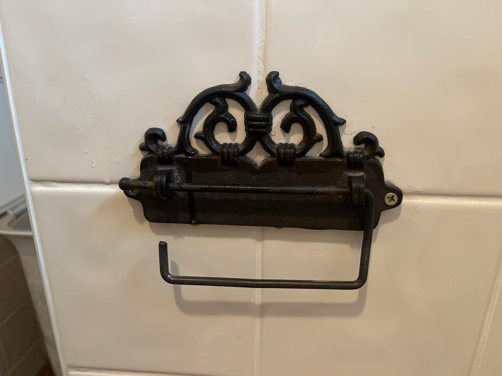 Decoratieve WC rolhouder van bruin ijzer, Ophalen of Verzenden, Gebruikt, Bruin, Overige typen