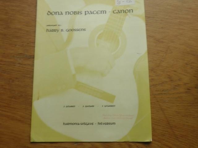 Dona nobis pacem - voor 3 gitaren, Gitaar, Ophalen of Verzenden, Zo goed als nieuw, Artiest of Componist