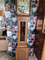 Grote staande klok hoogte 2.05 cm., Ophalen