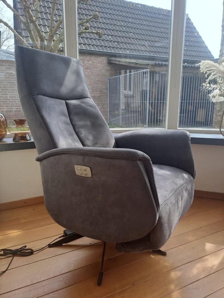 elektrisch bedienbare relax-fauteuils, Huis en Inrichting, Ophalen, Overige materialen, 75 tot 100 cm, Zo goed als nieuw