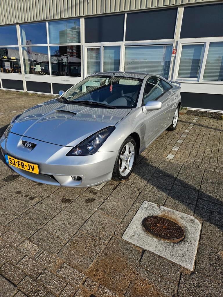 Toyota celica 2000, Auto's, Handgeschakeld, Zilver of Grijs, Coupé, 4 cilinders