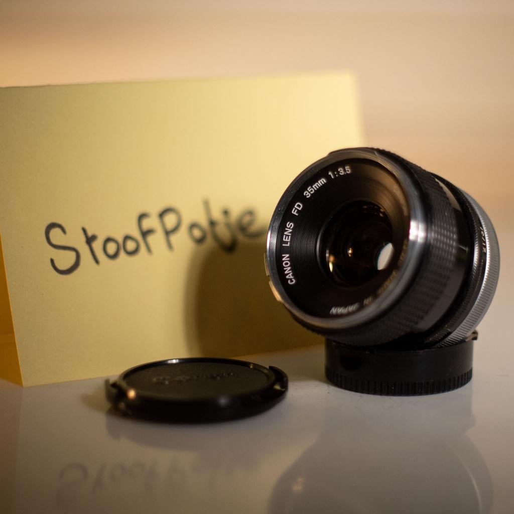 Canon FD 35mm f/3.5 'Chrome Nose', Ophalen of Verzenden, Gebruikt, Spiegelreflex, Canon