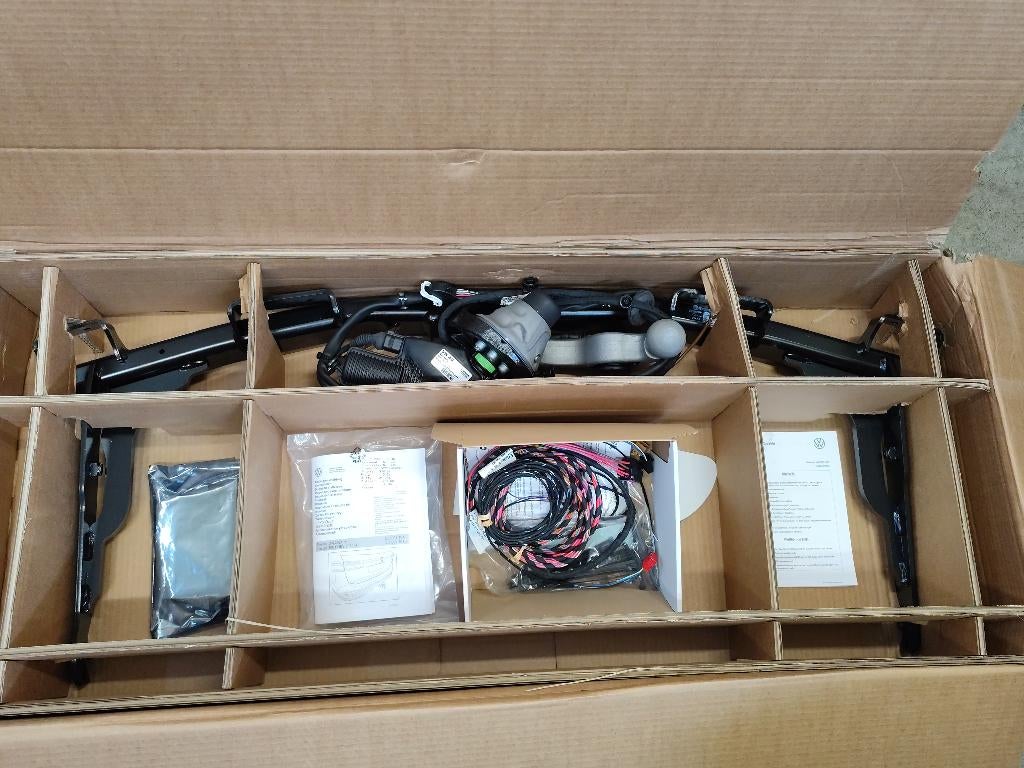 Nieuwe Trekhaak electrisch VW Passat 3J B9 variant bj 2024, Ophalen of Verzenden, Nieuw