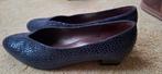 Mooie pump. Peter Kaiser.  40. /6.5, Ophalen of Verzenden, Zo goed als nieuw, Grijs