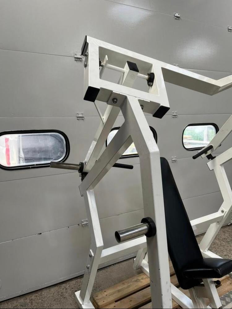 Plate loaded shoulderpress / schulterpresse / 50 mm, Sport en Fitness, Fitnessmaterialen, Ophalen, Benen, Gebruikt, -