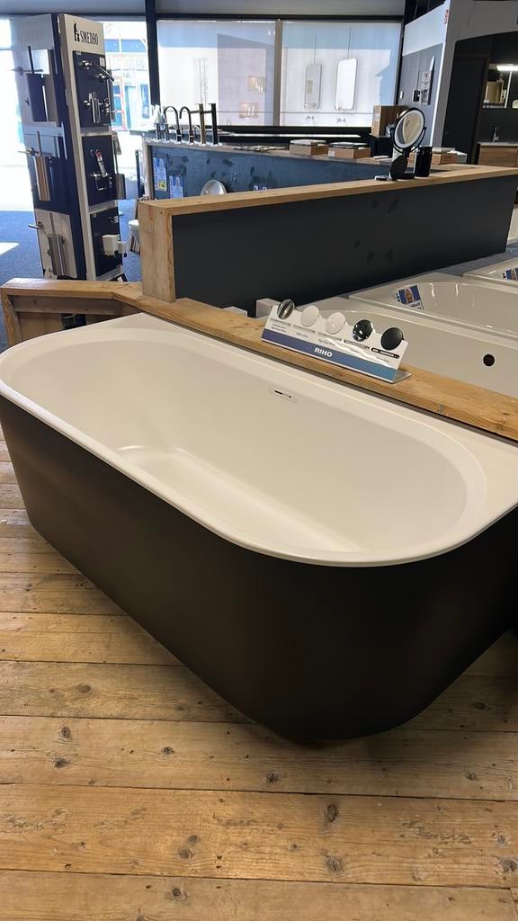 Riho back to wall bad, Ophalen, Zo goed als nieuw