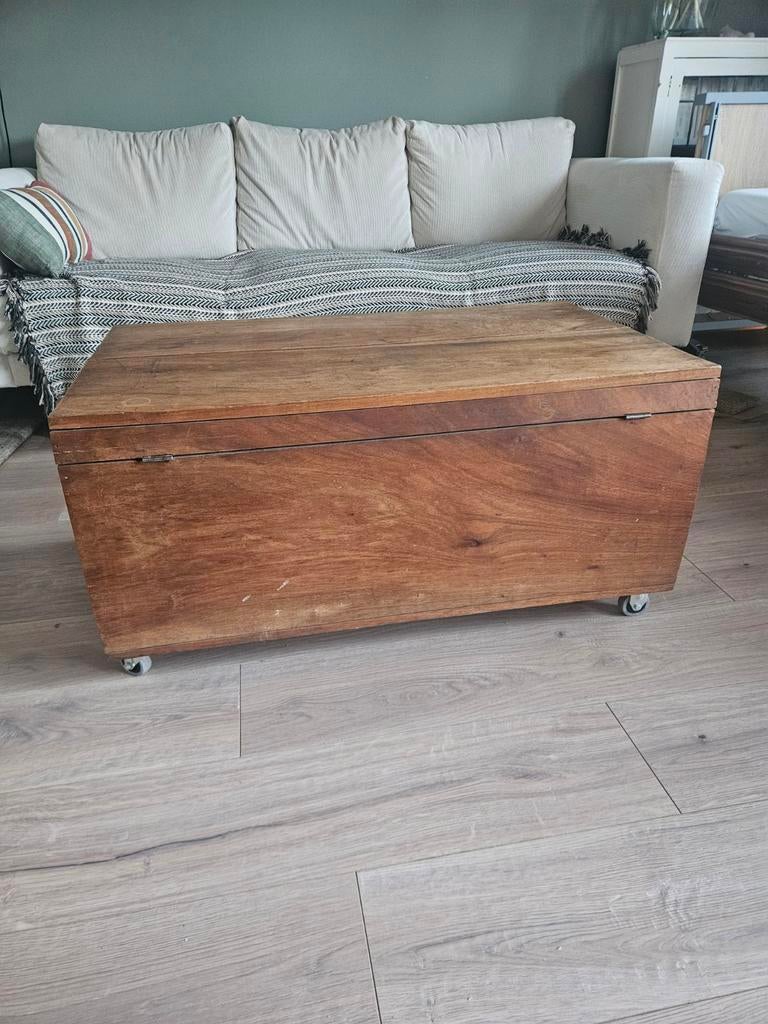 Vintage dekenkist op wieltjes, Ophalen, Gebruikt, 100 tot 150 cm, 50 tot 75 cm