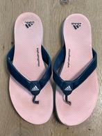 dames Adidas slippers maat 42 donkerblauw, Zo goed als nieuw, Ophalen, Slippers, Blauw