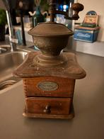 Antieke houten koffiemolen, Ophalen of Verzenden