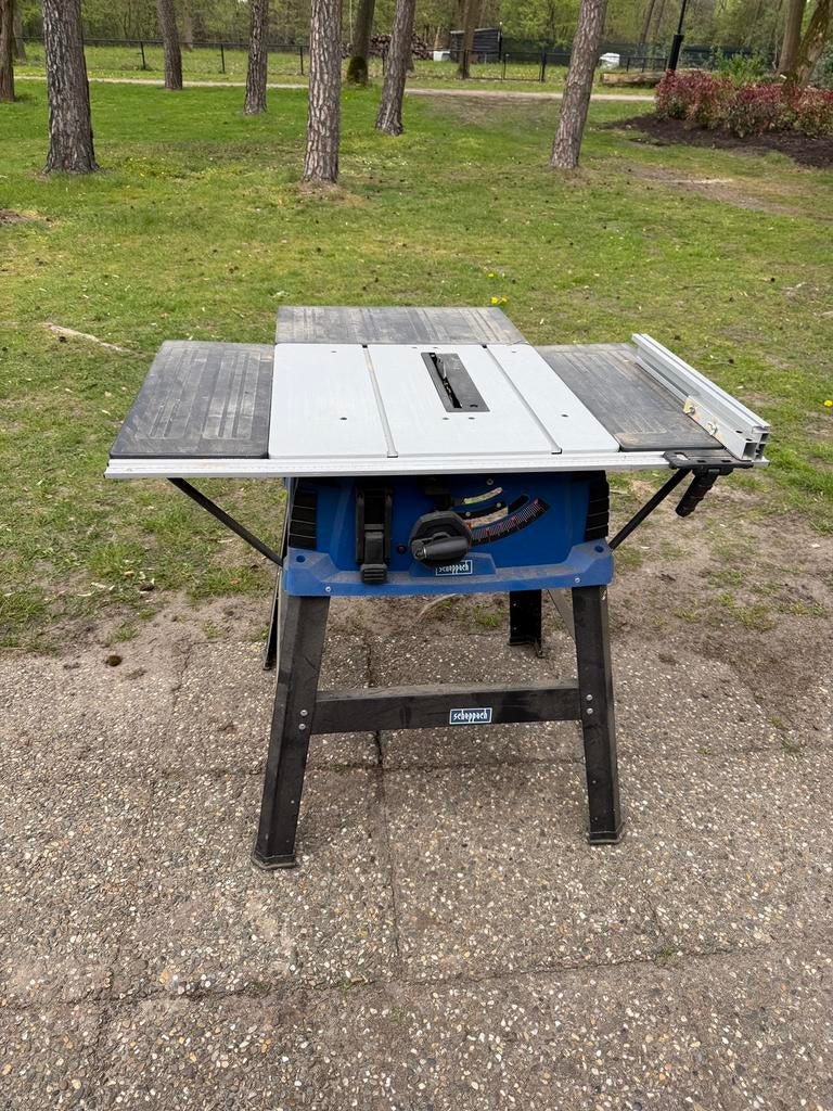 Zaagtafel, Doe-het-zelf en Verbouw, Gereedschap | Zaagmachines, Ophalen, Cirkelzaag, Zo goed als nieuw, 30 tot 70 mm