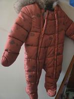 Bruine baby winterpak met capuchon en wantjes, Kinderen en Baby's, Babykleding | Overige, Ophalen, Zo goed als nieuw, Primark