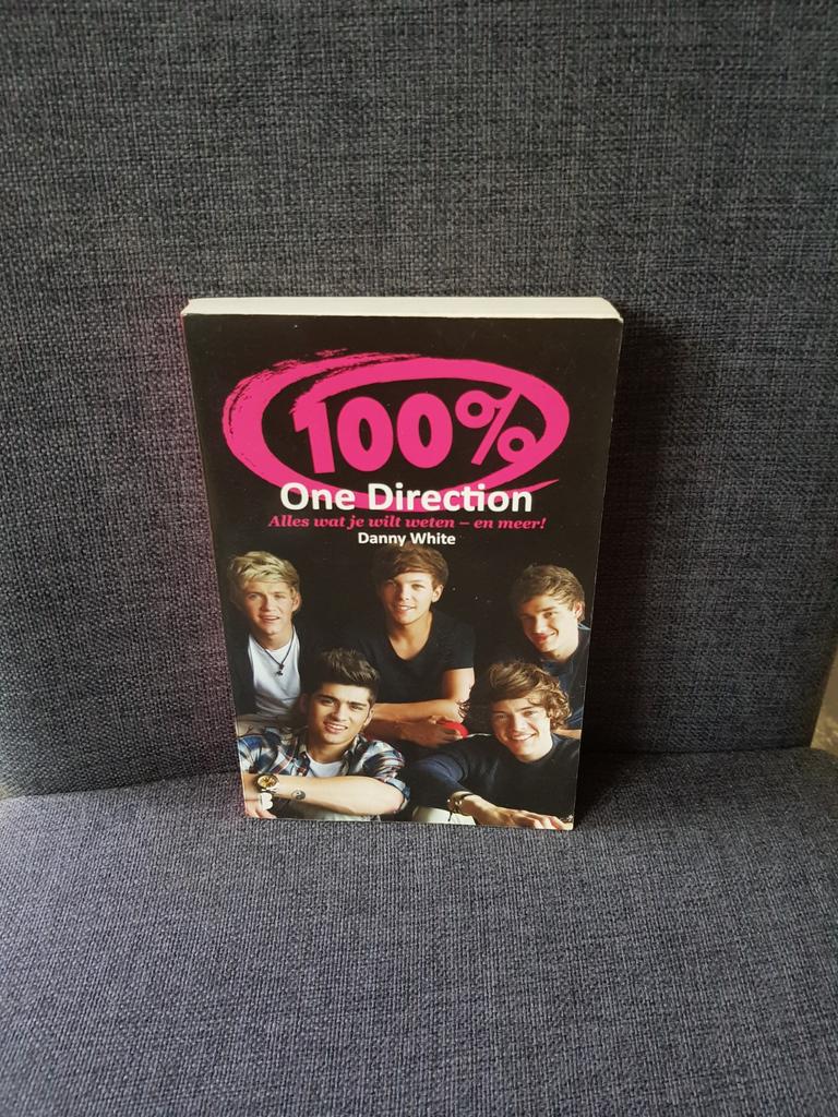 Danny White - 100% One Direction, Ophalen of Verzenden, Artiest
