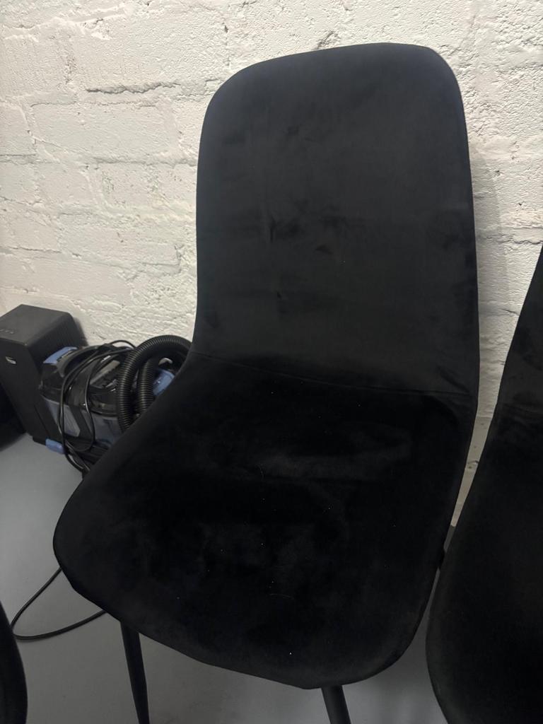 zwarte velours eetkamerstoelen 5 keer, Ophalen, Gebruikt, Zwart, Vier