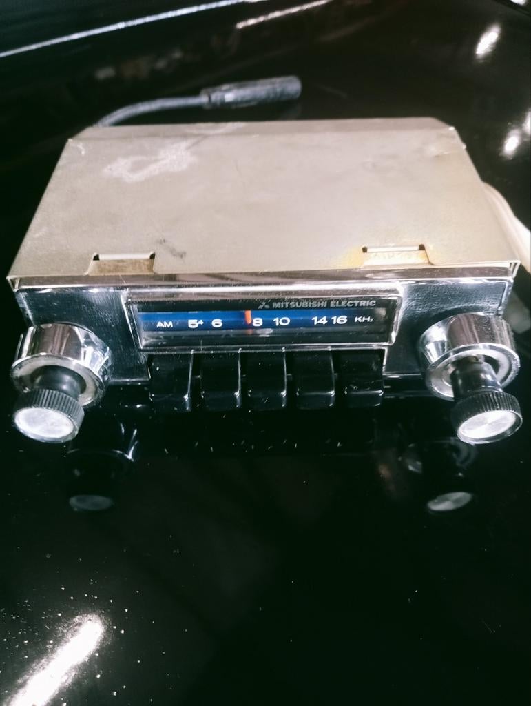Mitsubishi Electric Am auto oldtimerradio, Auto diversen, Autoradio's, Gebruikt, Mitsubishi, Ophalen of Verzenden, Nb
