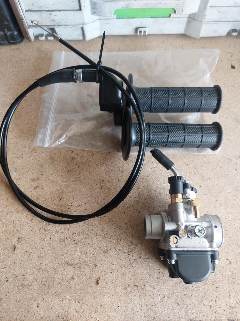 Puch maxi 19mm carburateur met snelgas nieuw dellorto imi, Ophalen of Verzenden, Nieuw, Carburateur