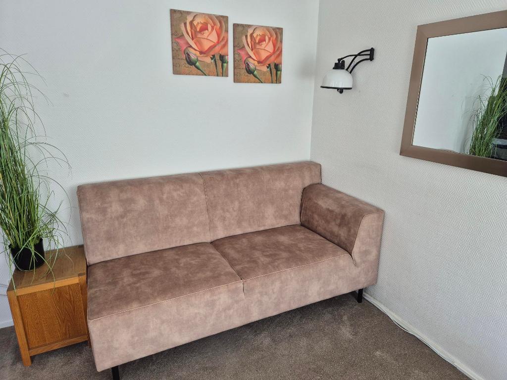 DIRECT af te halen: 2,5 zits bank met leuning links, Huis en Inrichting, Ophalen, 150 tot 200 cm, Tweepersoons, 75 tot 100 cm