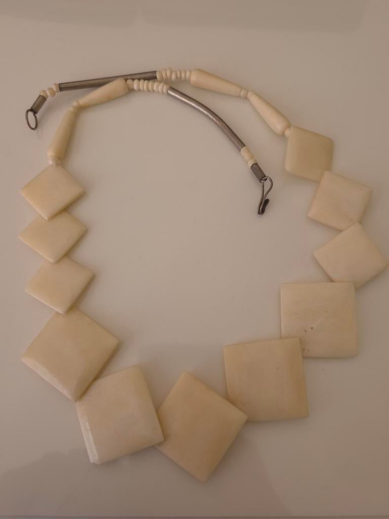 Ketting van hoorn, Ophalen of Verzenden, Overige materialen, Ketting