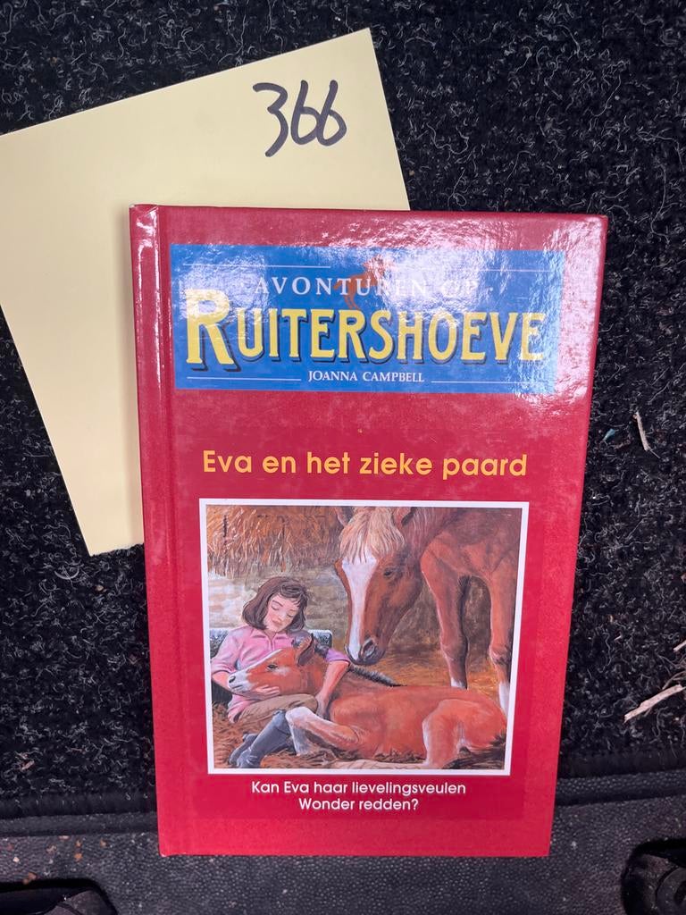 Avonturen op Ruitershoeve: Eva en het zieke paard, Ophalen of Verzenden, Zo goed als nieuw