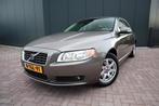 Volvo S80 2.5 T Momentum automaat Nieuwstaat Leder Afneembar, Beige, 2521 cc, Bedrijf, Sedan