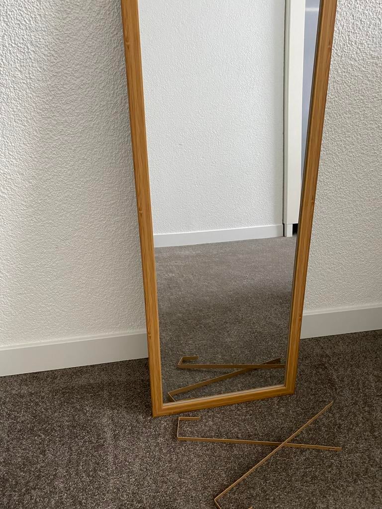 Nieuw spiegel 5€, Huis en Inrichting, Woonaccessoires | Spiegels, Minder dan 50 cm, Ophalen of Verzenden, Zo goed als nieuw, Minder dan 100 cm