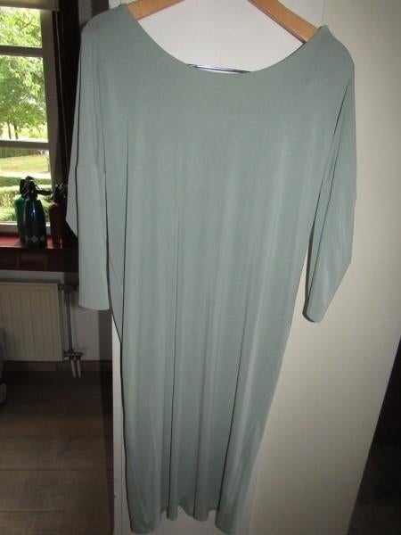 F1744 Limited by Follie di Garbo mt L jurk mint travelstof, Verzenden, Maat 42/44 (L), Zo goed als nieuw, Knielengte