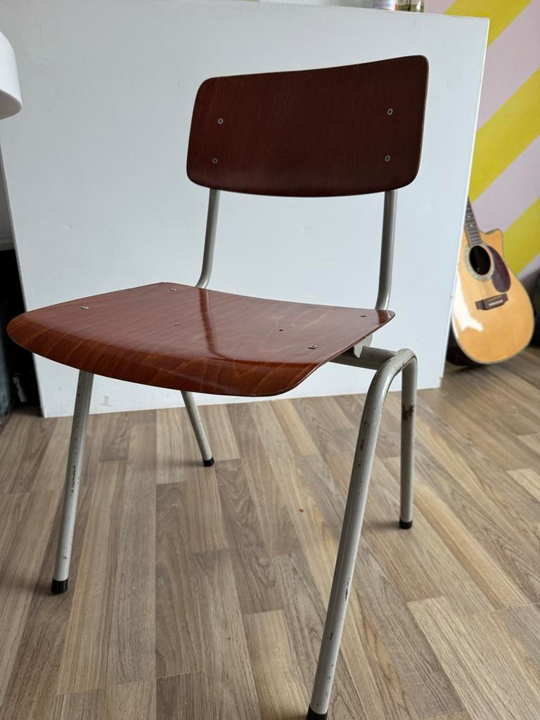 4 Vintage Schoolstoelen - Hout en Metaal, Gebruikt, Bruin, Ophalen of Verzenden, Vier