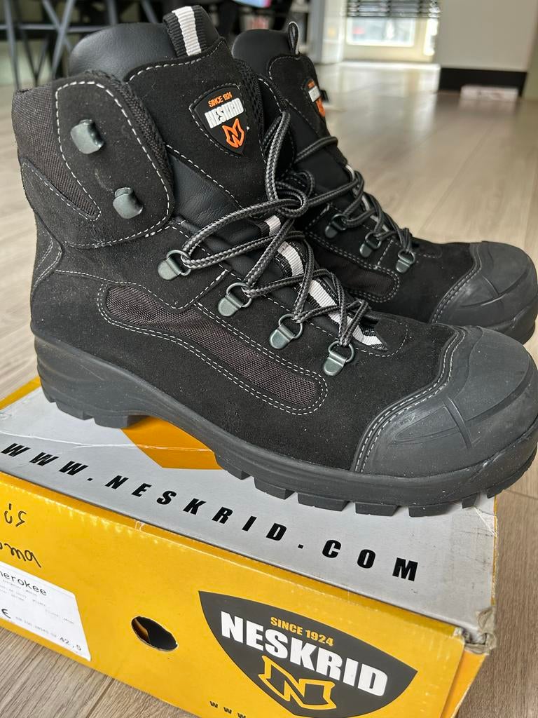 Neskrid werkschoenen hoog maat 42,5, Ophalen, Nieuw