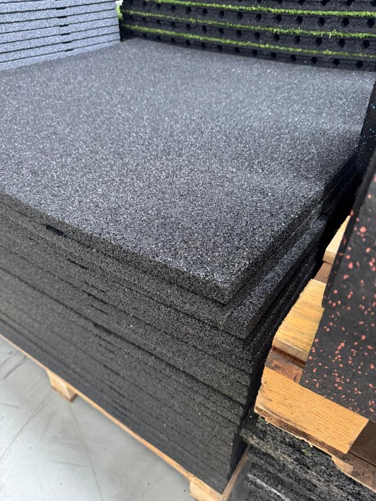 Zwarte Rubber Tegels 100 x 100 x 2.5cm €19.45,- per m2!, Tuin en Terras, Tegels en Klinkers, Stunttegels, Rubber, Nieuw, Ophalen of Verzenden