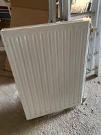Kleine radiator 60 b x 100 cn h, Ophalen, Gebruikt, Radiator, 60 tot 150 cm