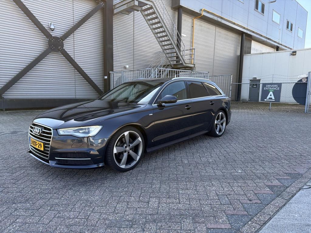 Audi A6 Avant 2.0 TDI u. S Edition (bj 2015, semi-automaat), Auto's, Automaat, Euro 6, Blauw, 23 km/l