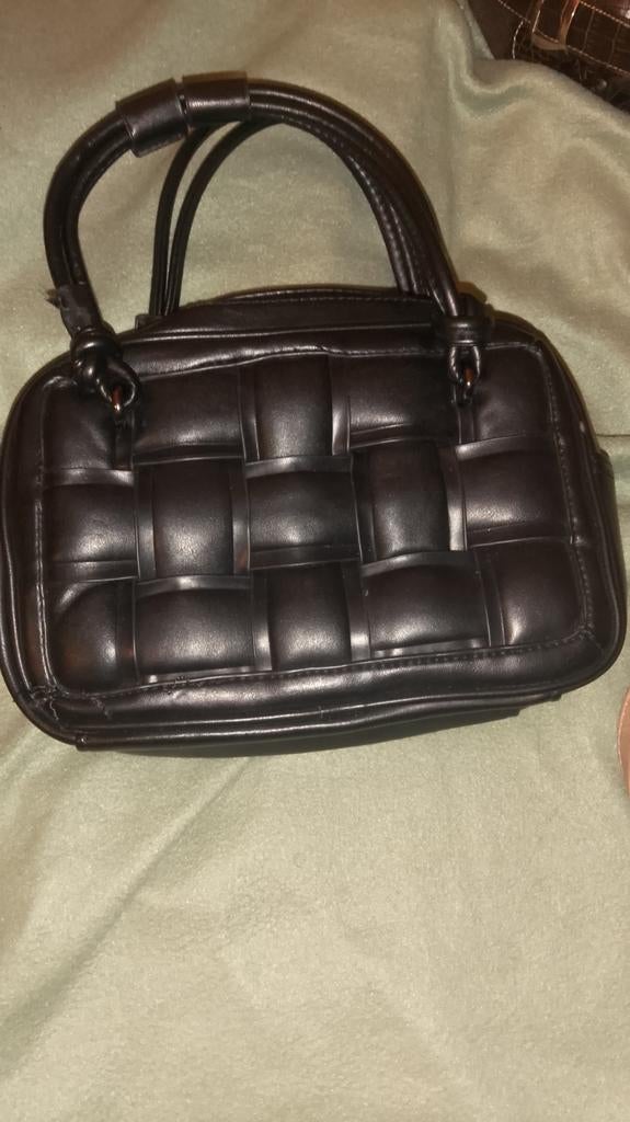 Zwart gewatteerd handtasje, Ophalen of Verzenden, Zo goed als nieuw, Zwart, Handtas
