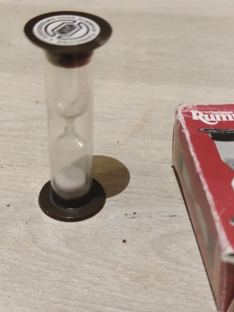 Rummikub officiële zandloper - Vintage Goliath, Gebruikt, Postbus 200, 8050 AE Hattem, Nederland, Ophalen of Verzenden, Info@goliathgames.nl