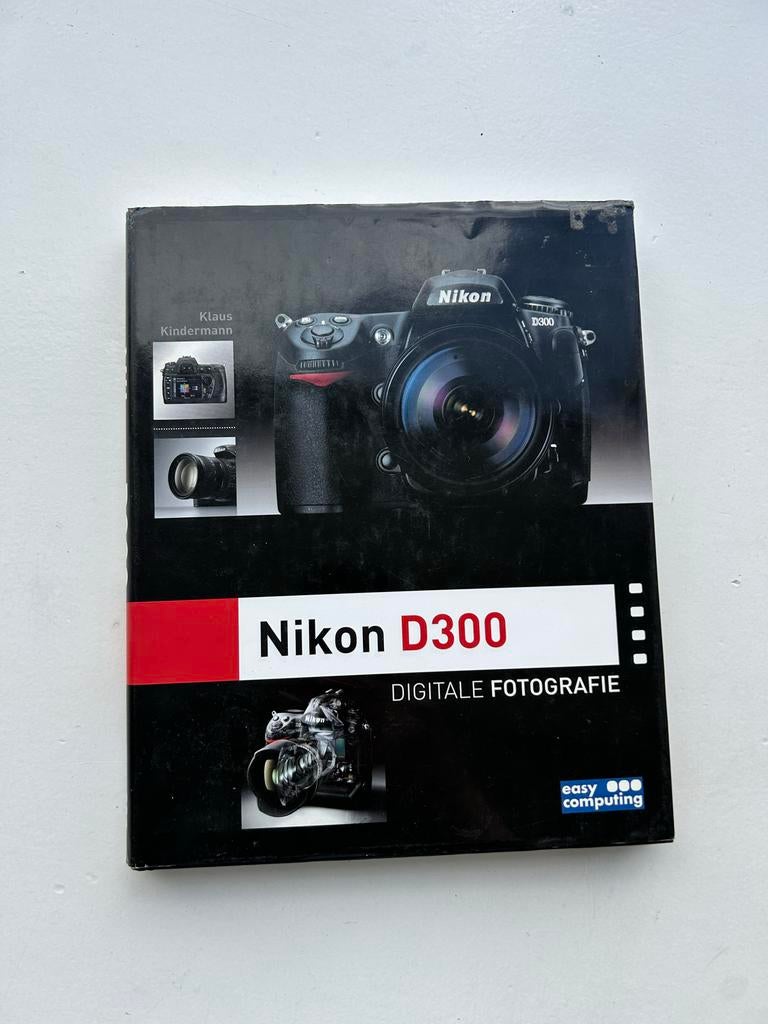Boek Nikon D300 Digitale Fotografie - Klaus Kindermann, Ophalen of Verzenden, Zo goed als nieuw, Fotografie algemeen