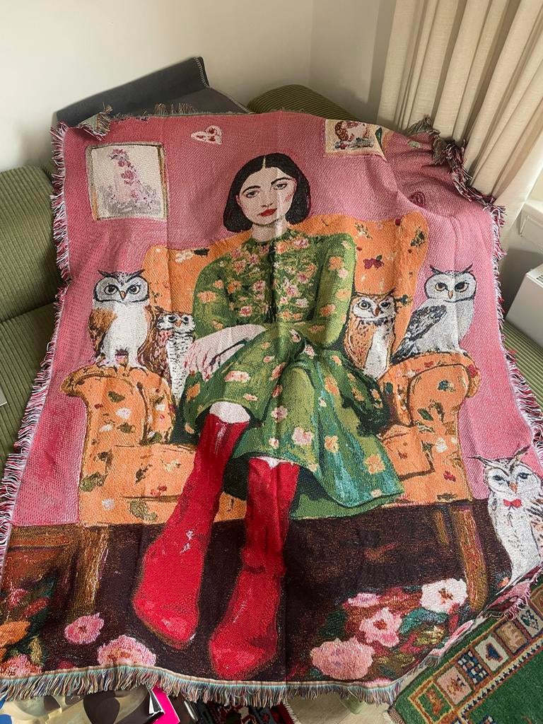 Wandkleed met vrouw en uilen, 100 tot 150 cm, Ophalen of Verzenden, Zo goed als nieuw, 150 tot 200 cm