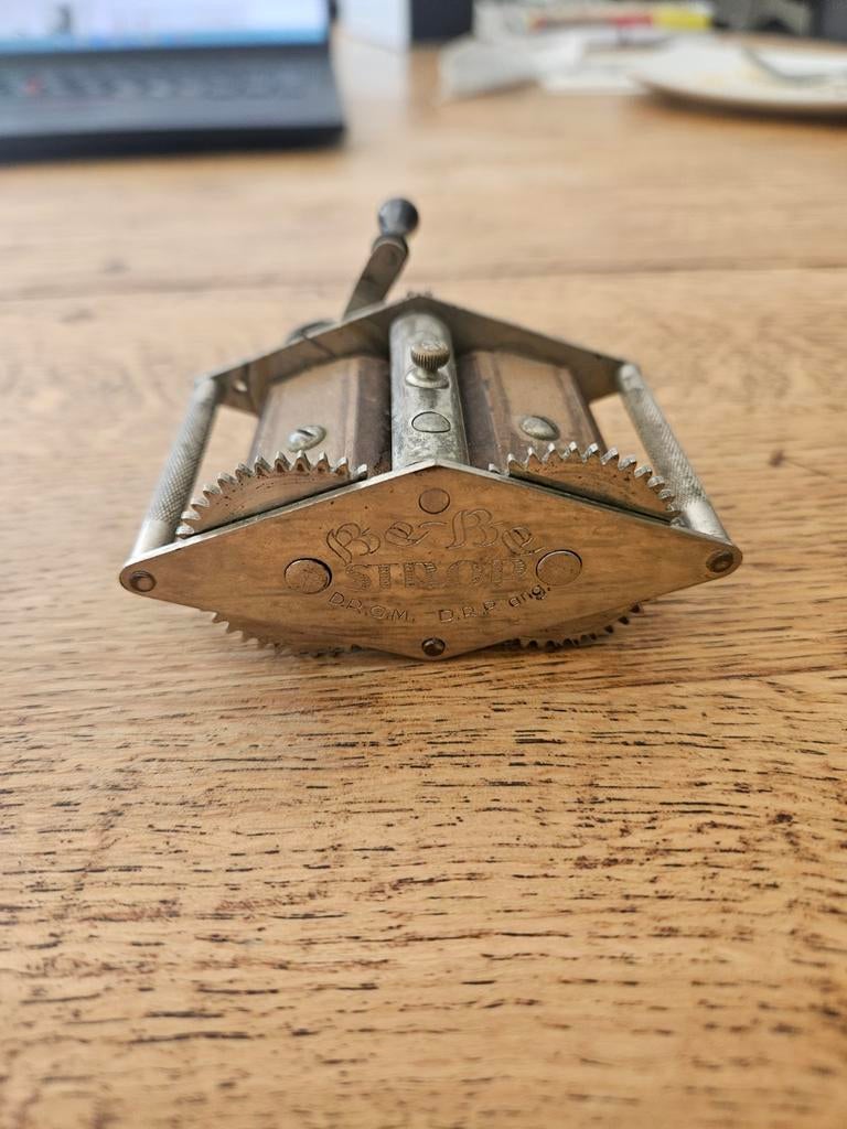 Vintage scheermes slijper “Best Strop” DRGM (jaren 30), Ophalen of Verzenden