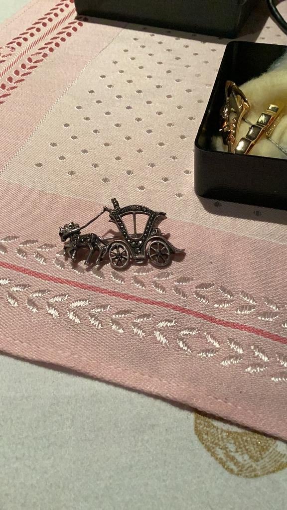 Broches zilver oud puntgaaf, Sieraden, Tassen en Uiterlijk, Broches, Verzenden, Zo goed als nieuw, Zilver