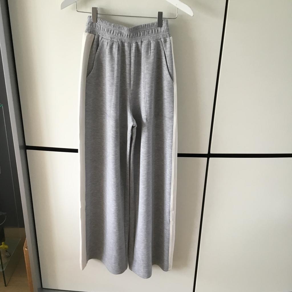 Mos Mosh sweatpants XS lichtgrijs met witte bies, Nieuw, Ophalen of Verzenden, Maat 34 (XS) of kleiner, Grijs