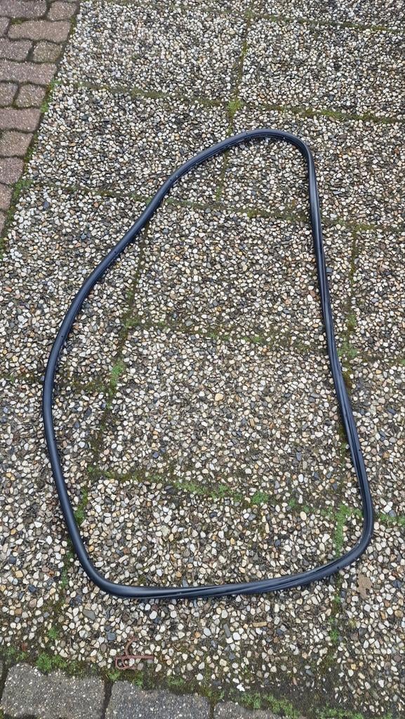 Deurrubber Porsche Cayenne 2005 Rechts, Ophalen of Verzenden, Voor, Porsche, Spatbord