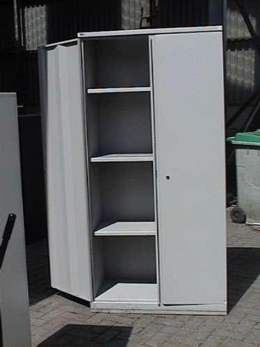 Werkplaats tweedeurs kasten