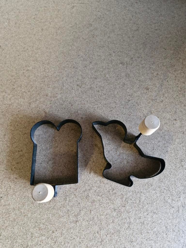 Ijzeren uitstekers brood en vogel, Ophalen of Verzenden, Zo goed als nieuw, Bakvorm