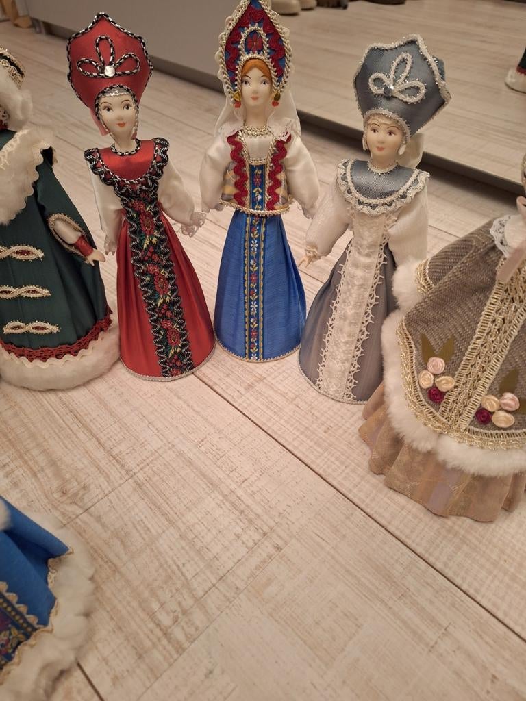 Poppen verzameling, Verzamelen, Poppen, Ophalen, Zo goed als nieuw, Pop